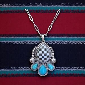 TURQUOISE BLACK AND WHITE CHECKERED NECKLACE 18"